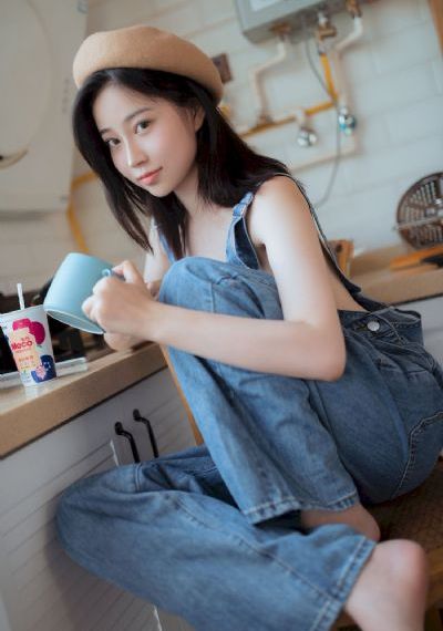 蜜月aⅴ国产精品_完整版在线观看